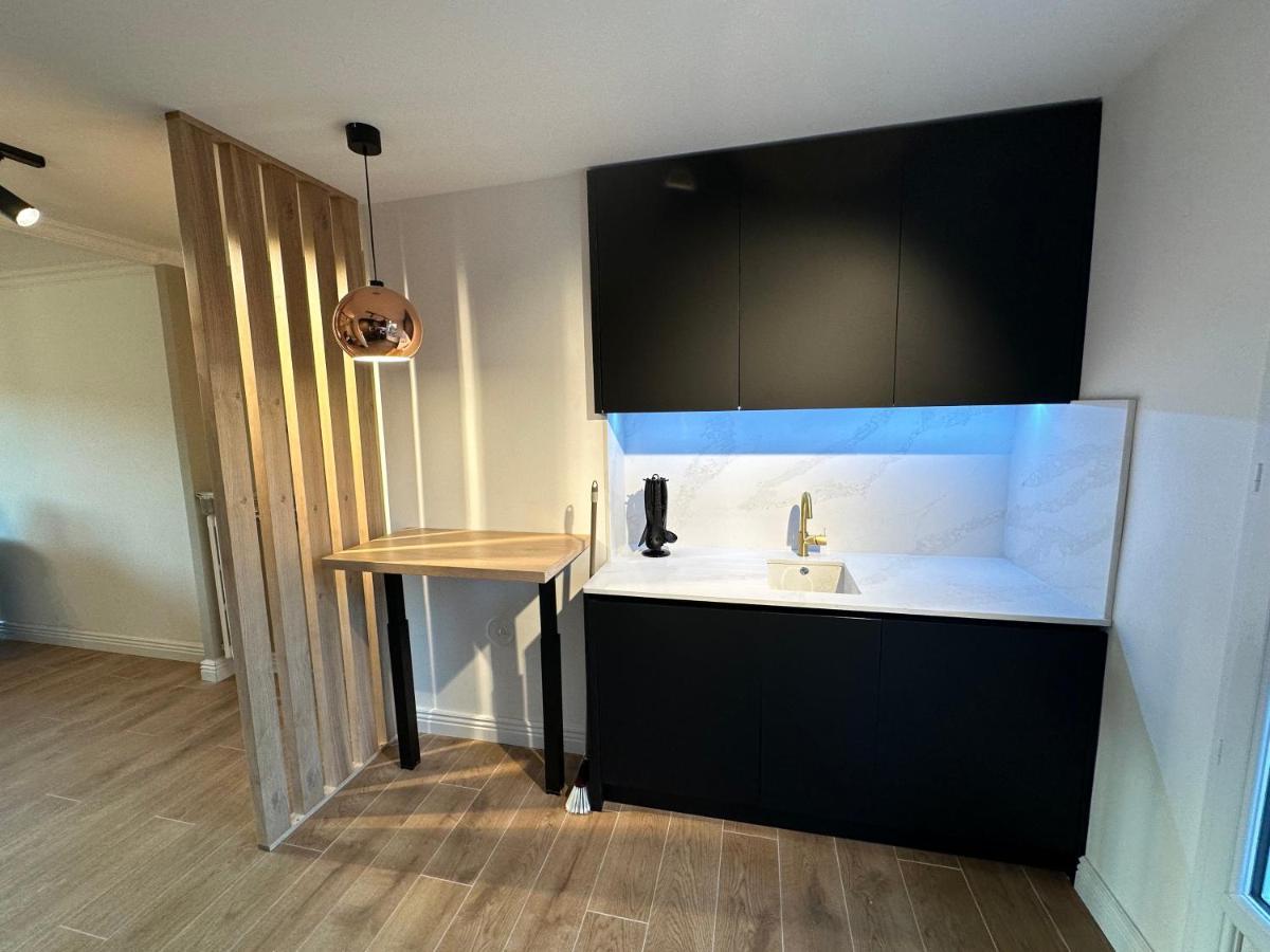 Minois Apartment Saint-Genet-Lerpt Exterior foto